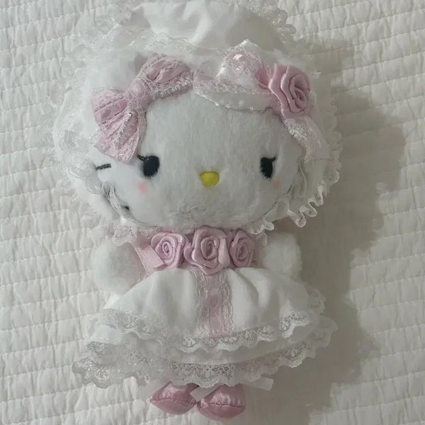 [BUNJANG] Sanrio Frill Kitty Mascot / 산리오 프릴 키티 마스코트