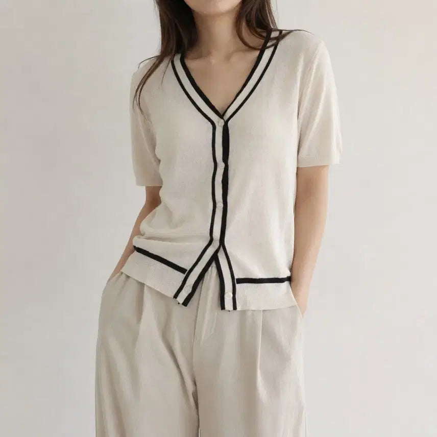 [BUNJANG] FLAPLAB V-Neck Cardigan / [F]LAP랩 브이넥 가디건