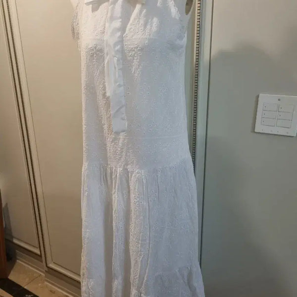 [BUNJANG] Punch Embroidery Long Dress / 펀칭자수원피스