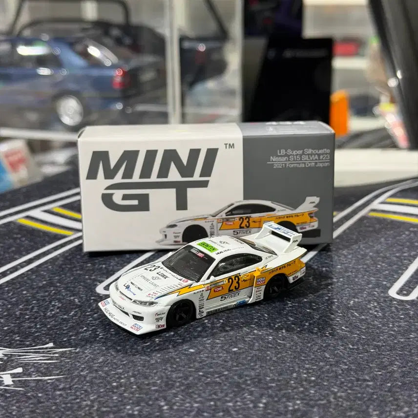 [BUNJANG] 1:64 Mini GT Nissan Silvia S15 Liberty Walk #23 / 1:64 미니지티 434 닛산 실비아 S15 리버티워크 #23