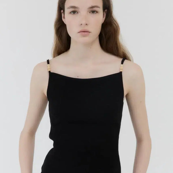 [BUNJANG] GBH Apparel Wood Beads Sleeveless (Black) / GBH 지비에이치 어패럴 우드비즈슬리브리스 (블랙)