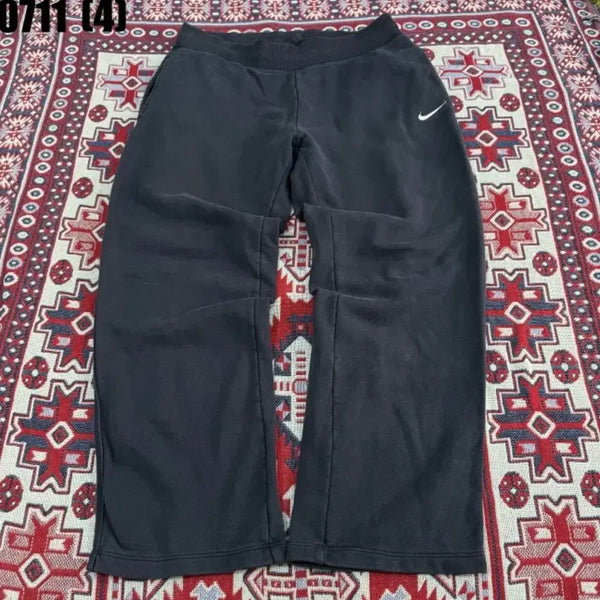 [BUNJANG] Nike Swoosh Logo Training Pants Black / 나이키 스우시 로고 트레이닝 바지 블랙