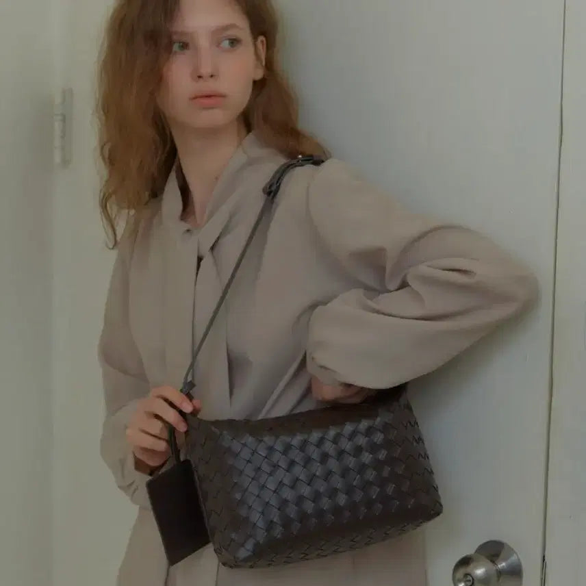 [BUNJANG] Anoetic Woven Bag Brown / 아노에틱 위빙백 브라운
