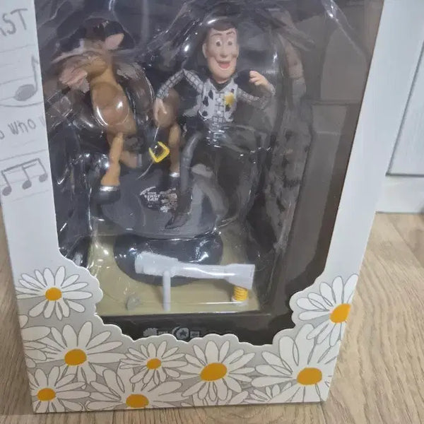 [BUNJANG] Toy Story Woody & Bullseye Record Figure Set / 토이스토리 피마원 우디 불스아이 레코드 피규어