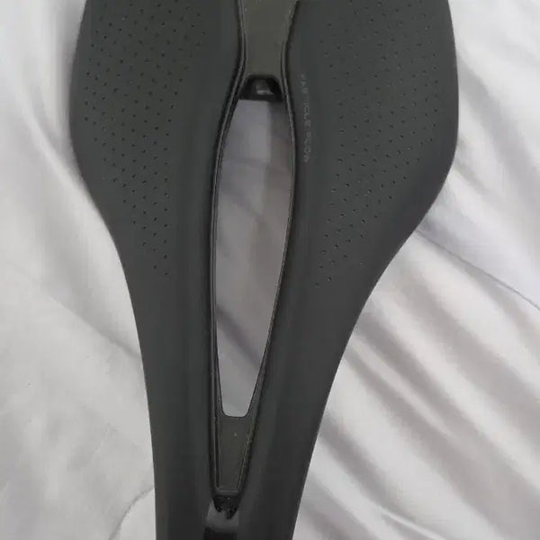 [BUNJANG] Giant Fleet SLR Carbon Rail Saddle / 자이언트 플리트 slr카본레일 안장
