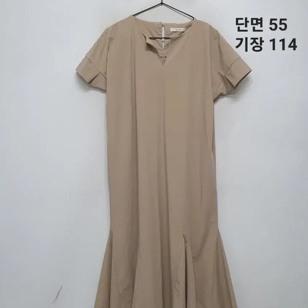 [BUNJANG] The Izzat One-Piece Dress / 더아이잗 원피스