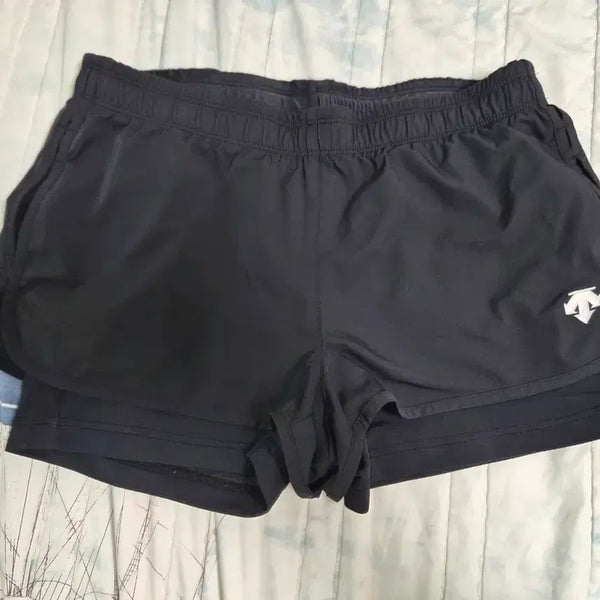 [BUNJANG] Descente Women's Shorts / 데상트 여성쇼츠 반바지 70(26)