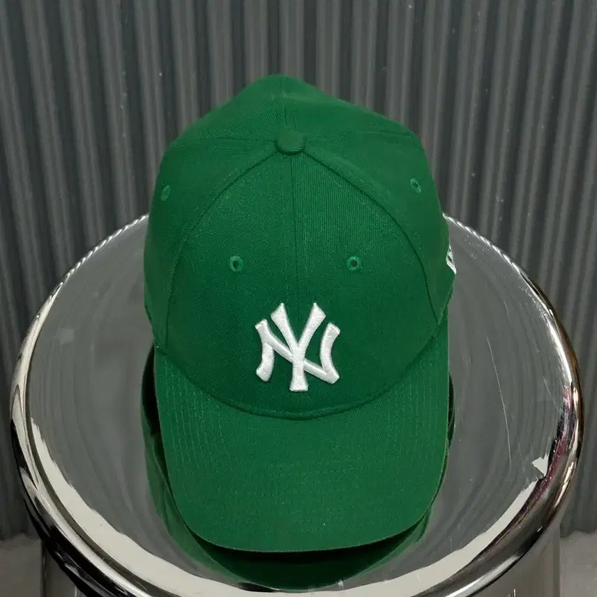 [BUNJANG] New Era New York Yankees Kelly Green Ball Cap / 뉴에라 뉴욕 양키스 켈리그린 볼캡 [FREE]