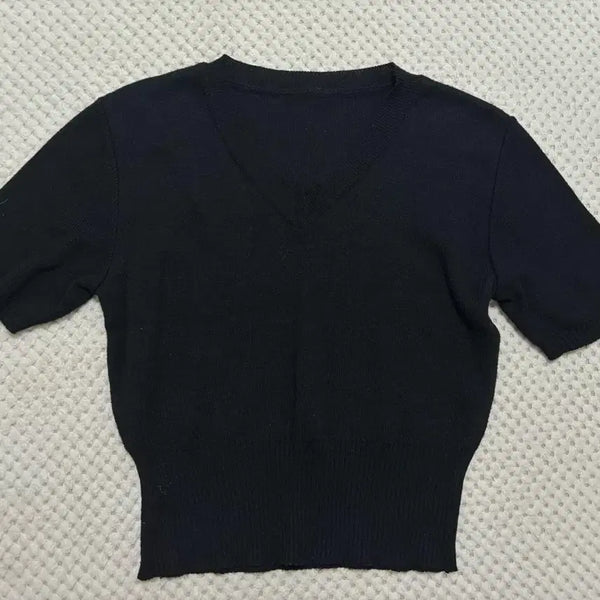 [BUNJANG] Black V-Neck Short Sleeve Knit / 블랙 브이넥 반팔 니트