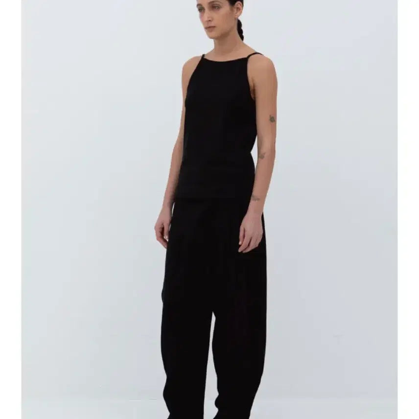 [BUNJANG] Ophden Waffle Round Shape Jogger Pants / 오브헤덴 Waffle round shape jogger pants
