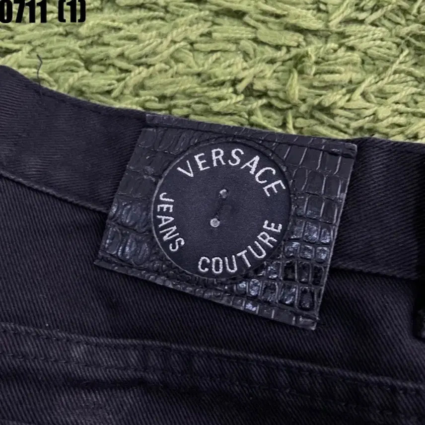 [BUNJANG] Versace Jeans Couture Black Crocodile Patch Slim Fit Pants 28 / 베르사체 진스 꾸뛰르 블랙 바지 팬츠  28
