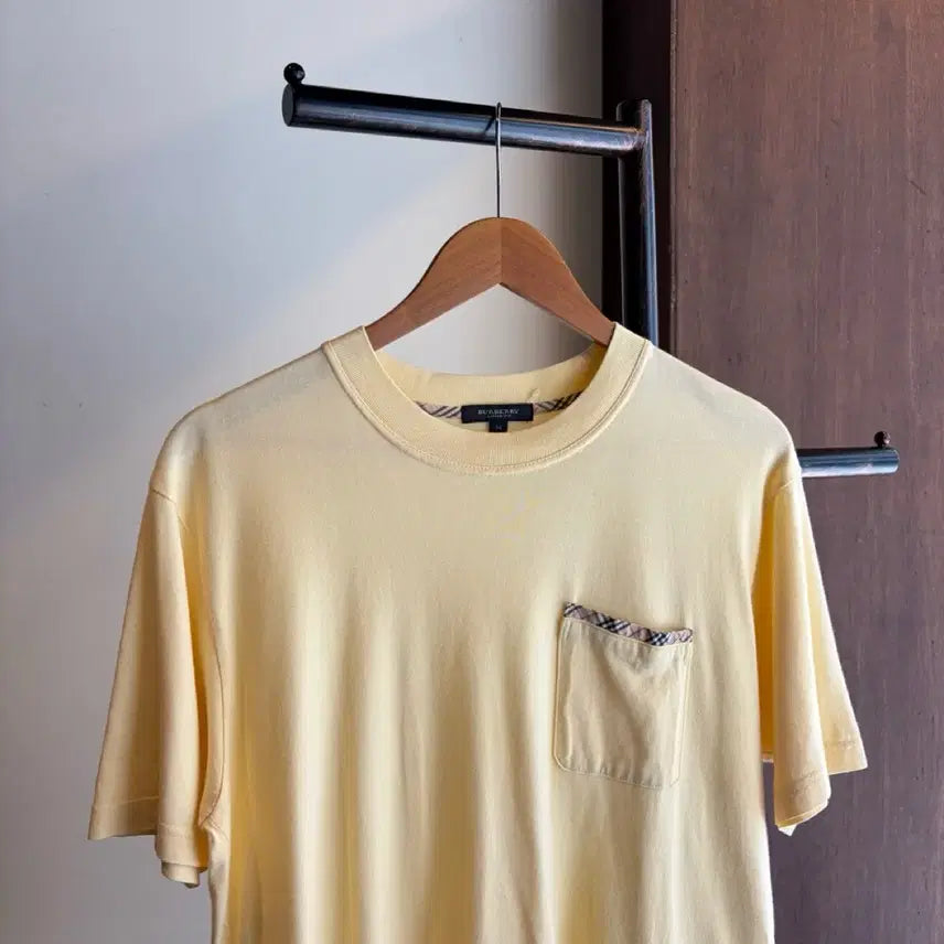 [BUNJANG] Burberry Yellow Short Sleeve T-Shirt / 17482 - 버버리 옐로우 반팔 티셔츠