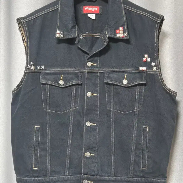 [BUNJANG] Wrangler Studded Denim Vest XL / Wrangler 스터드 데님 베스트 XL
