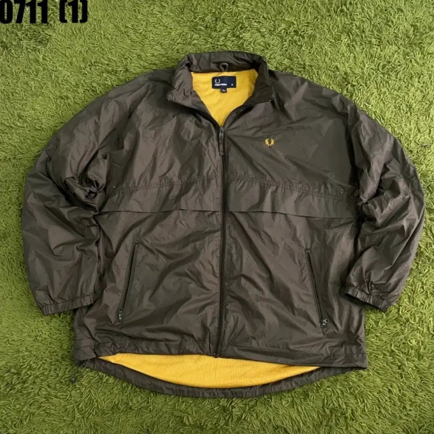 [BUNJANG] Fred Perry Windbreaker Jacket Brown Yellow XL / 프레드페리 바람막이 자켓 브라운 옐로우 XL