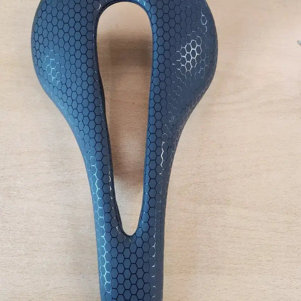 [BUNJANG] JAWBONE SD-5D Full Carbon Bicycle Saddle 125g / JAWBONE SD-5D 풀카본 자전거 안장 125g 새상품