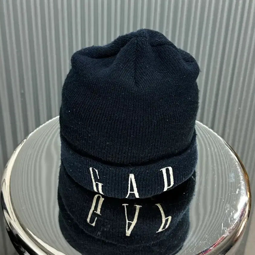 [BUNJANG] GAP Logo Knit Beanie (Black) / 갭 GAP 로고 니트 비니 [FREE]