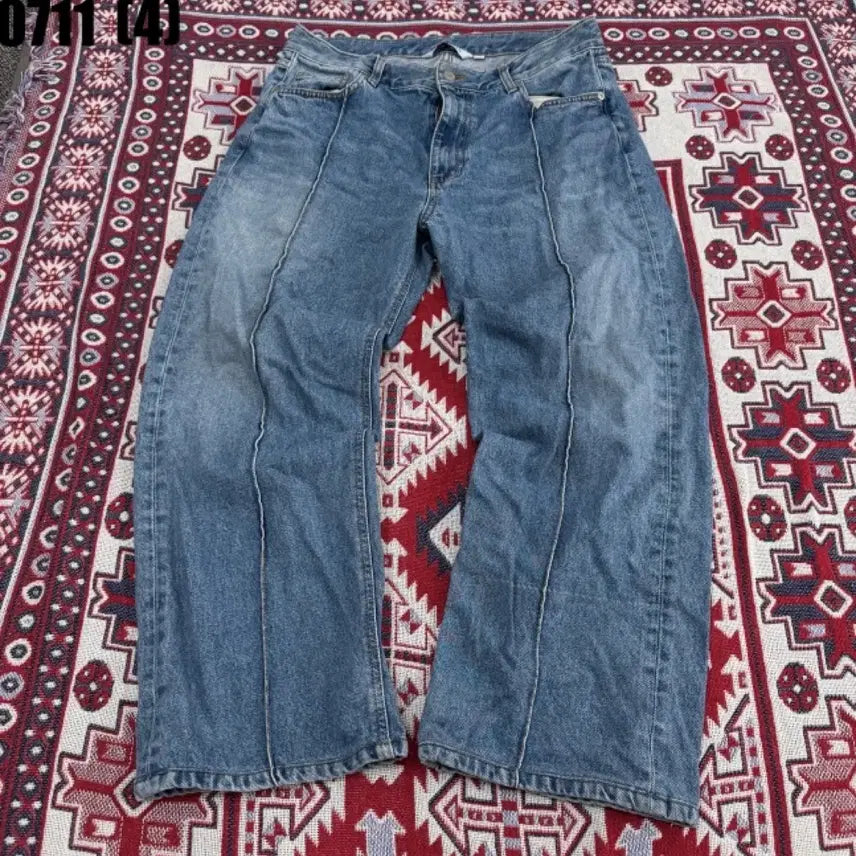 [BUNJANG] Women's Straight Fit Blue Jeans / 청바지 스트레이트 핏 블루