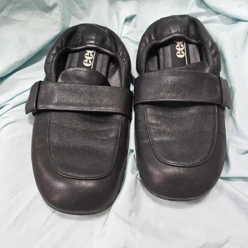 [BUNJANG] E.E. Designer Brand Leather Loafers - Black (250-255) / 이이에. 디자이너 브랜드250-255