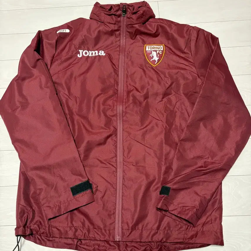 [BUNJANG] Torino FC Soccer Windbreaker Rain Jacket / (국내M) 토리노fc 축구 바람막이 레인자켓