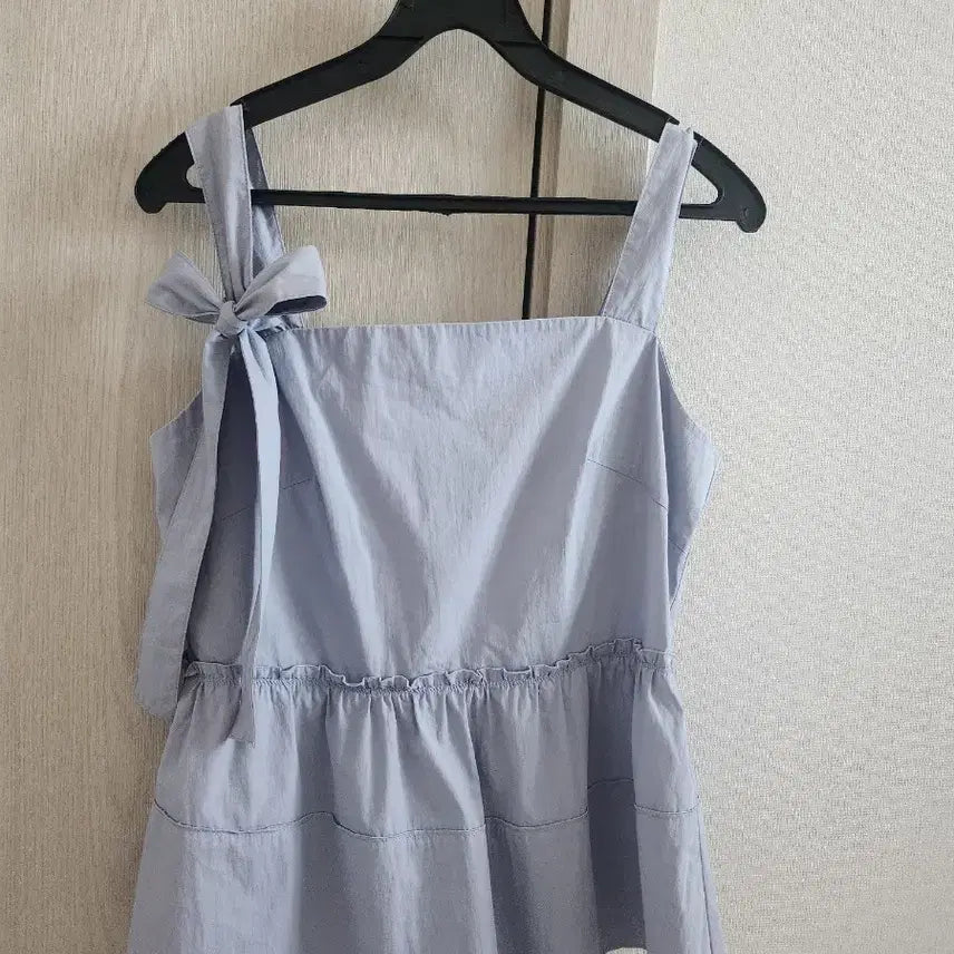 [BUNJANG] CC Collect Blue Blouse with Ribbon Detail / 씨씨꼴렉트 블라우스