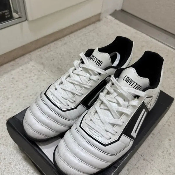 [BUNJANG] Capitán TF Football Boots Size 270 / 캐피텐원 tf 270