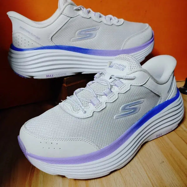 [BUNJANG] Skechers Max Cushion Running Walking Shoes (Labeled 240, Recommended 235) / 스케쳐스 맥스쿠션 런닝 워킹화(표기240 추천사이즈235)