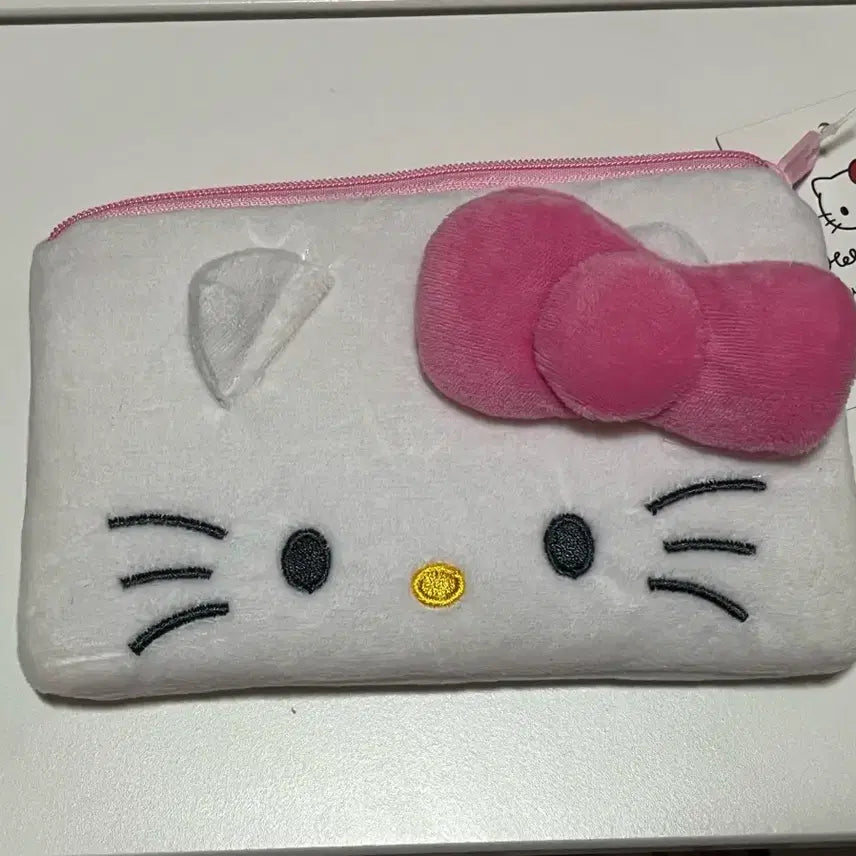 [BUNJANG] Daiso Hello Kitty Pouch / 다이소 헬로키티 파우치 (1035679)