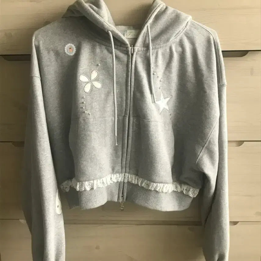 [BUNJANG] Jollyraid Lucy Appliqué Hoodie Zip-Up / (배송비포함가격)졸리레이드 루시 아플리케 후드집업