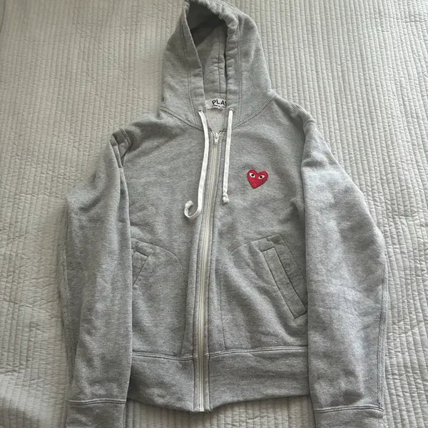 [BUNJANG] Comme des Garçons Play Red Heart Zip-Up Hoodie Grey M / 플레이 꼼데가르송 레드 하트 후드 집업 그레이 m