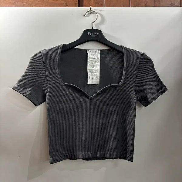 [BUNJANG] AMISU Sweetheart Neck Rib Crop T-shirt Charcoal M / 아미수 스위트하트넥 리브 크롭 반팔티 차콜 M 1.5