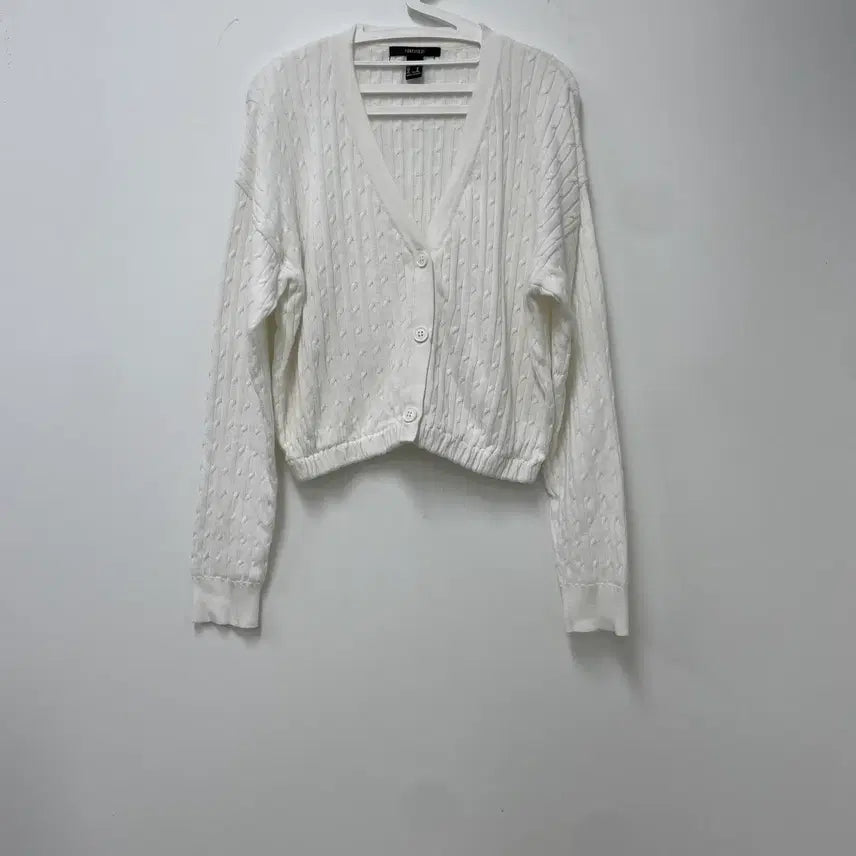 [BUNJANG] FOREVER 21 White Cable Knit Cardigan M / FOREVER 21 화이트 꽈배기 니트 가디건 M