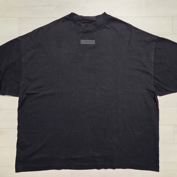 [BUNJANG] Fear of God Essentials Black Oversized Short Sleeve T-Shirt / 피어갓에센셜 블랙 오버사이즈 반팔 티셔츠