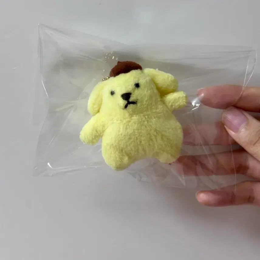 [BUNJANG] Sanrio Pompompurin 1996 Vintage Plush Charm & Badge Set / 오늘만 초레어 산리오 고전 초기 96 폼폼푸린 인형 키링 뱃지