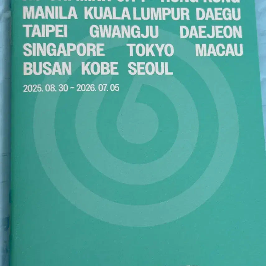 [BUNJANG] DAY6 10th Anniversary Tour 'The DECADE' Finale Photobook / DAY6 10주년 투어 'The DECADE'  앙콘 포토북