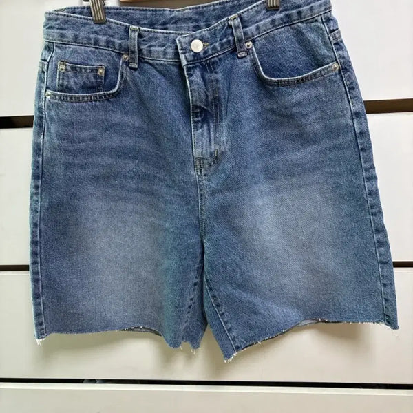 [BUNJANG] High-Waisted Wide-Leg Cut-Hem Denim Shorts / 와이드데님 청반바지