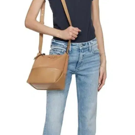 [BUNJANG] Rag & Bone Mid Rise Bootcut Denim Jeans / RAG&BONE 랙앤본 미드라이즈 부츠컷 데님