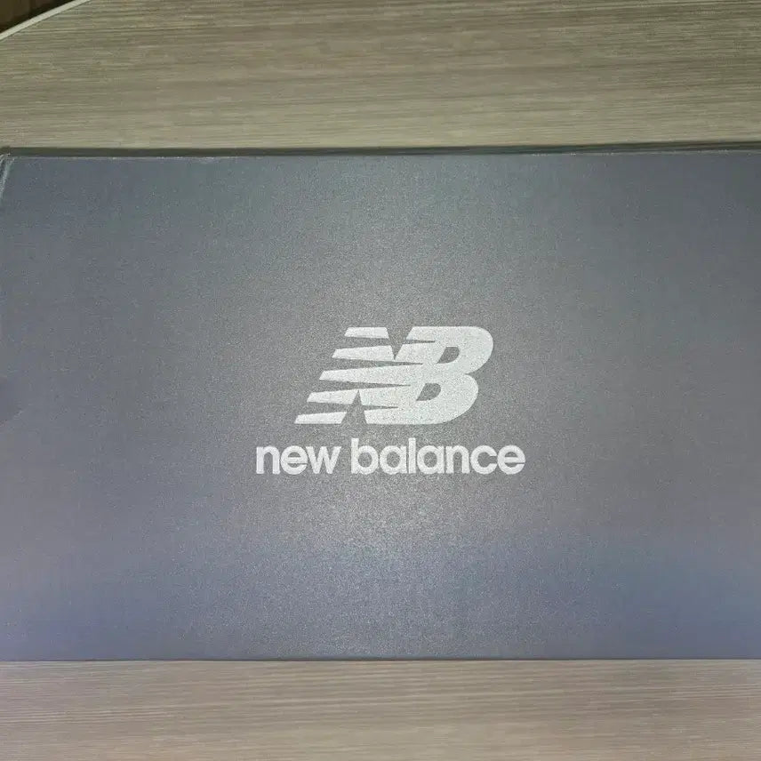 [BUNJANG] New Balance 408 Sneakers / 뉴발란스 신발