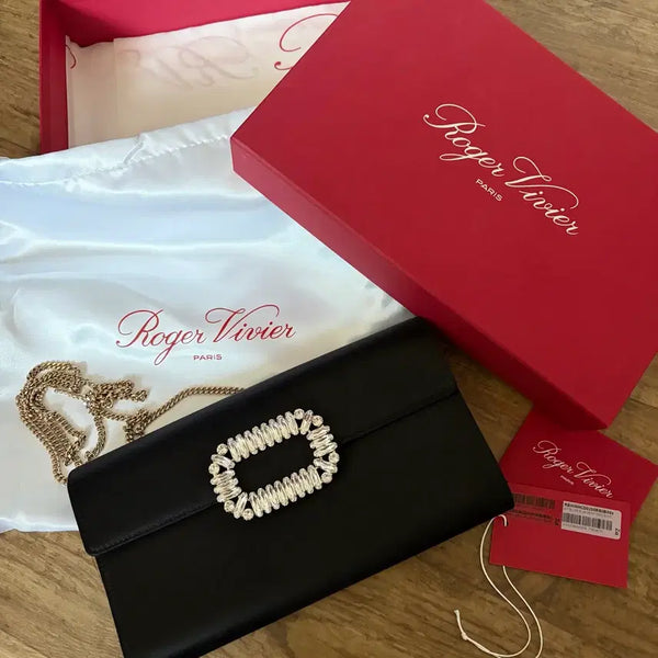 [BUNJANG] Roger Vivier Full Box Clutch Bag / 로저비비에 클러치백 (풀박스)