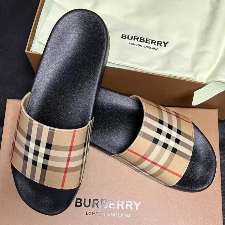[BUNJANG] Burberry Check Slides Size 42 / 버버리 체크 슬라이드 42