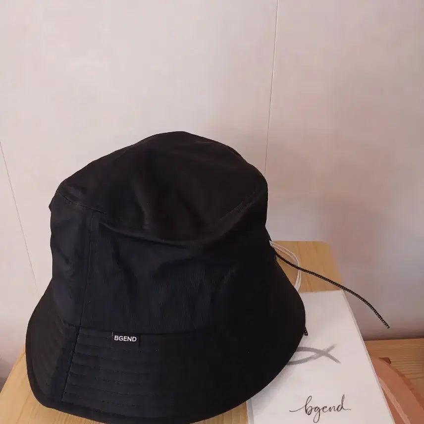 [BUNJANG] Bigendy Unisex Bucket Hat Free Size / 비겐디 정품 남여공용 버킷햇 free 사이즈
