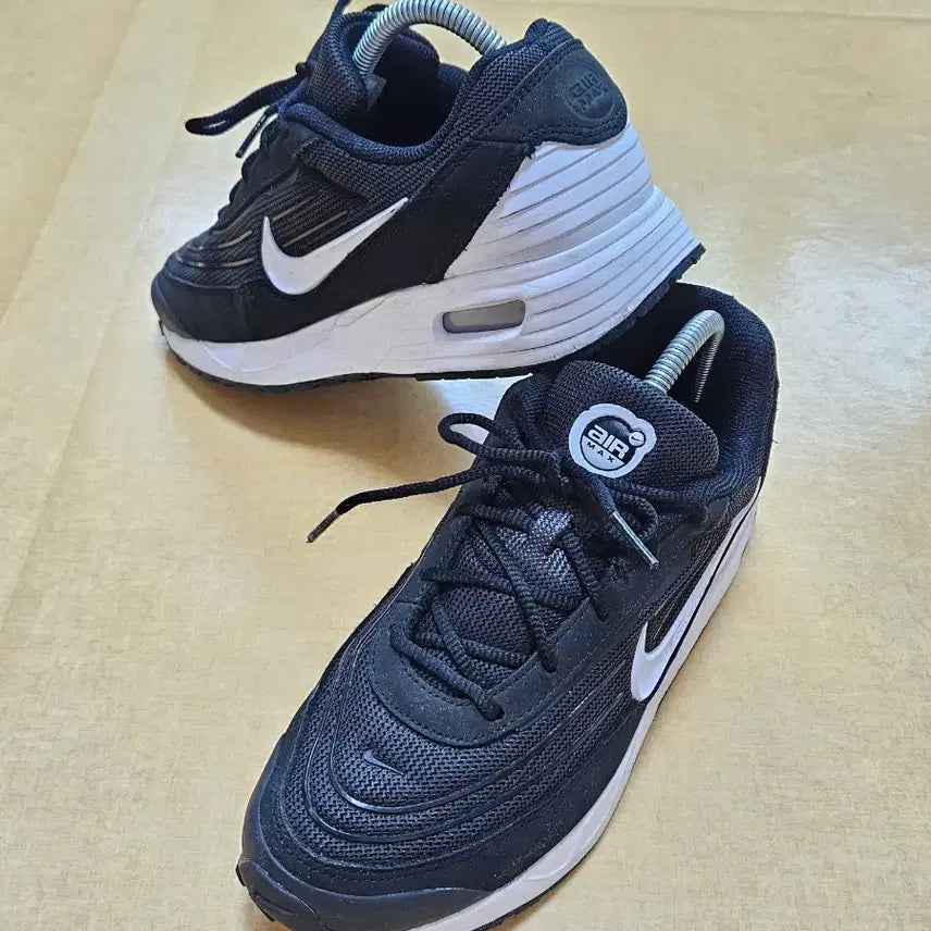 [BUNJANG] Nike Air Max 260mm Sneakers / 나이키 에어맥스 260사이즈