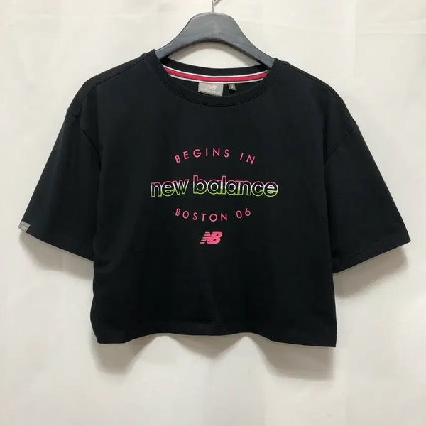 [BUNJANG] New Balance Black Crop Short Sleeve T-Shirt (Size M) / 뉴발란스 블랙 크롭 반팔티(M사이즈)