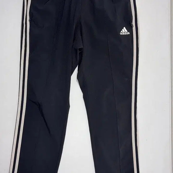 [BUNJANG] Adidas Summer Men's Training Pants Size S / 12080번 아디다스 [여름] 남자 트레이닝복 바지 S 사이즈