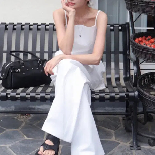 [BUNJANG] Zuruty Nice Sleeveless Top + Nice Pocket Pants Set / (새/세트)주르티 니스 슬리브리스 탑 + 니스 포켓 팬츠 화이트