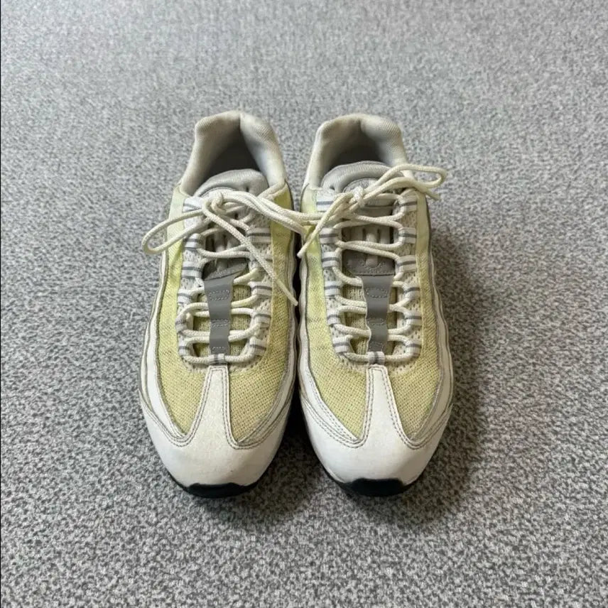 [BUNJANG] Nike Air Max 95 Essential White Sneakers / 나이키 에어맥스 95 265