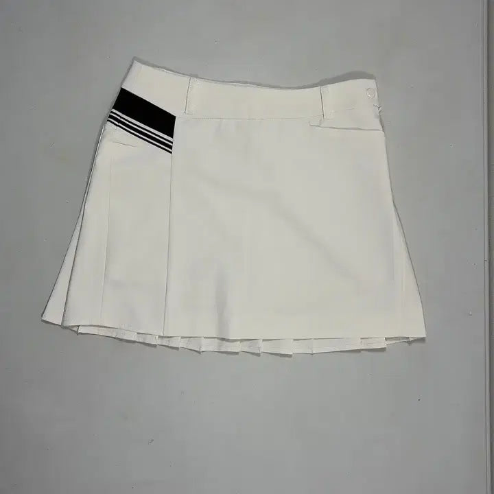 [BUNJANG] Holic&Play Women's Golf Skirt 24-inch Waist, 36cm Length / 12081번 홀릭앤플레이 [여름] 여자 골프 치마 24 인치
