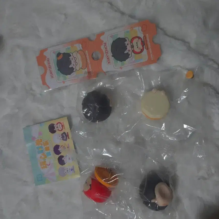 [BUNJANG] Howooz Stacking Figure Set (Sealed) / 하우주 스태킹 피규어 미개봉