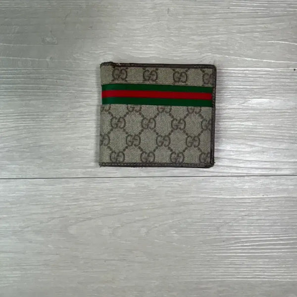 [BUNJANG] Gucci GG Logo Bi-fold Wallet / 구찌 반지갑 GG 로고 삼선