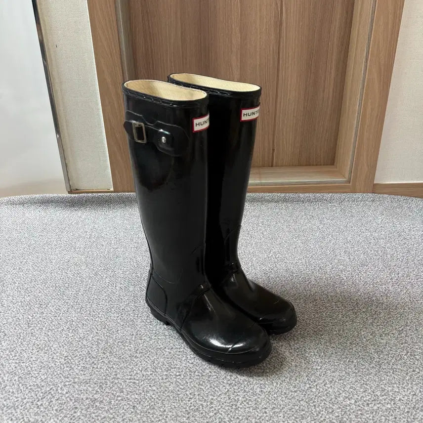 [BUNJANG] Hunter Glossy Rain Boots UK 4 (230mm) / [정가 15만원] HUNTER 헌터 글로시 레인부츠 UK4 230