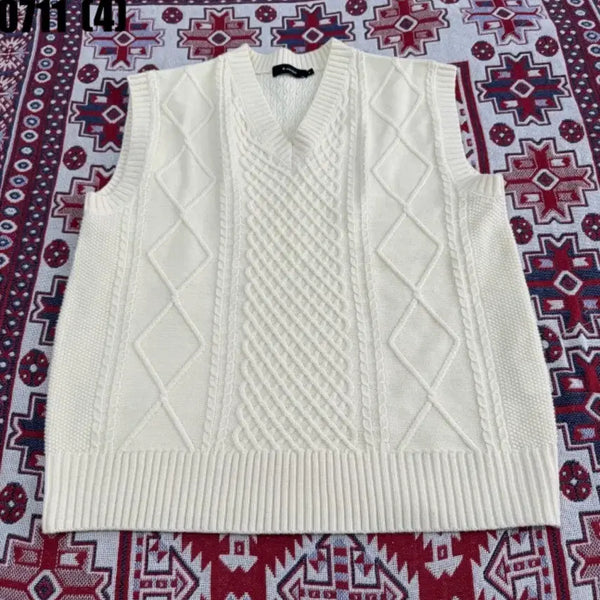 [BUNJANG] Musinsa Standard Women's Cable Knit Vest Ivory / 무신사스텐다드 우먼 케이블 니트 조끼 아이보리